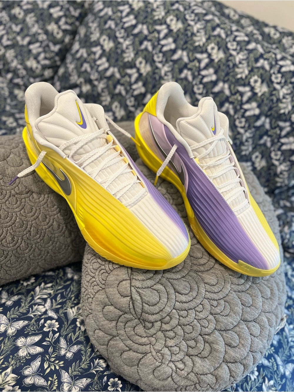 Nike Men's Yellow and Purple Air Zoom Cut 3 Turbo LA Lakers Basketball Shoes.